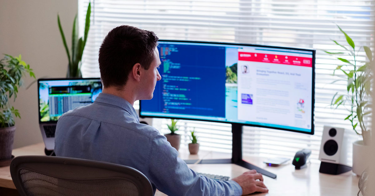 Choosing the Right Web Hosting for Your Business in 2026 2 importance of having website